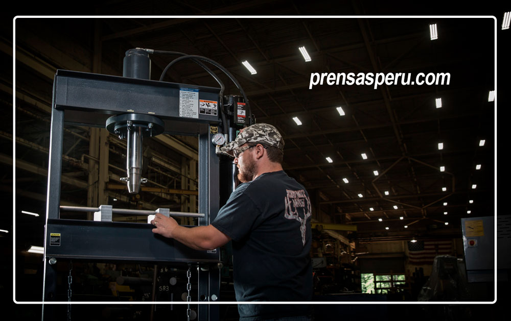 Fabricaciones de prensas hidraulicas